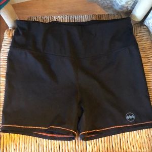 Janji compression shorts